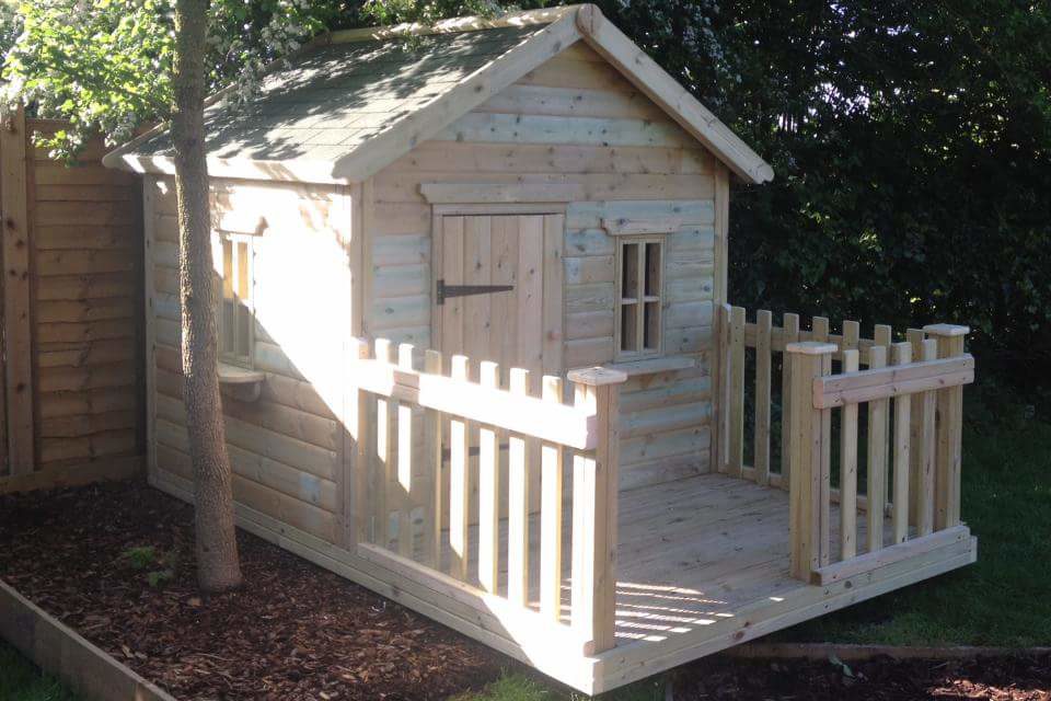 Outdoor classrooms and shelters • Playhouses for nurseries and schools